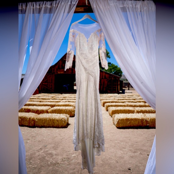 OLVI'S Dresses & Skirts - Olvis wedding dress